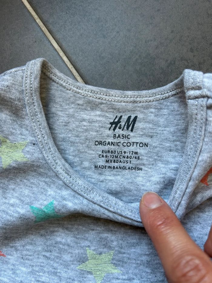 Lot de 2 bodys sans manches débardeurs bébé garçon H&M - photo numéro 6