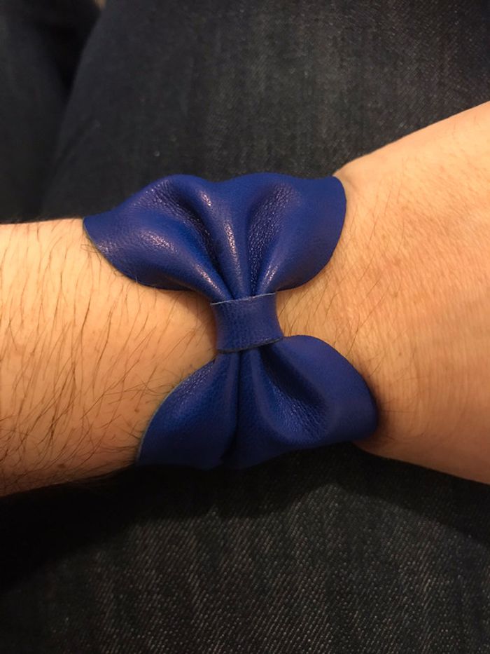 manchette  bleue majorelle noeud little madame