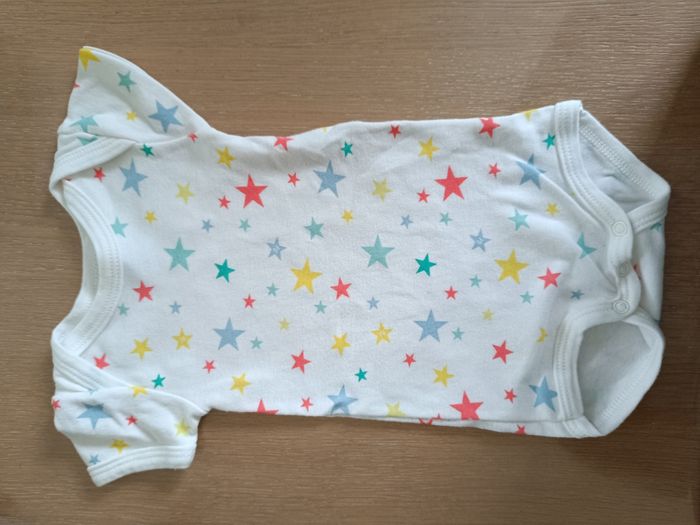 Bodies 3 mois - photo numéro 4