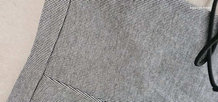 Fuseau Stradivarius taille 38 - photo numéro 4