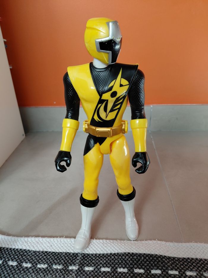 Lot de 4 grandes figurines POWER RANGERS - photo numéro 5