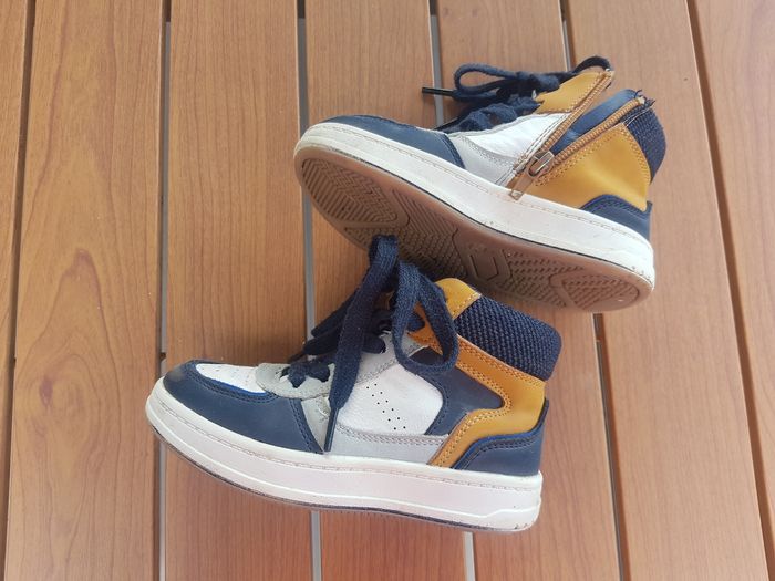 Chaussures garçon 26 - photo numéro 6