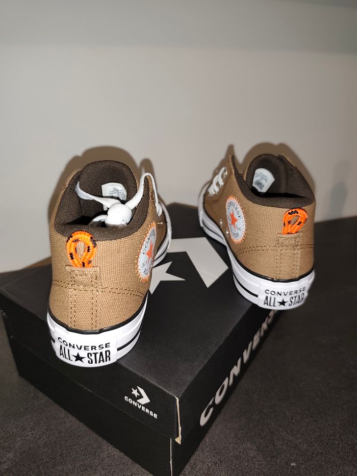 Converse neuve taille 37 - photo numéro 4