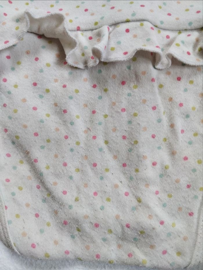 Lot bodies sans manches fille 18 mois - photo numéro 8