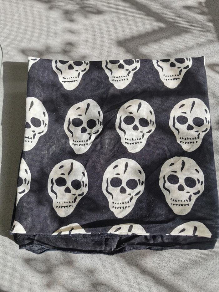 Grand foulard carré - photo numéro 2