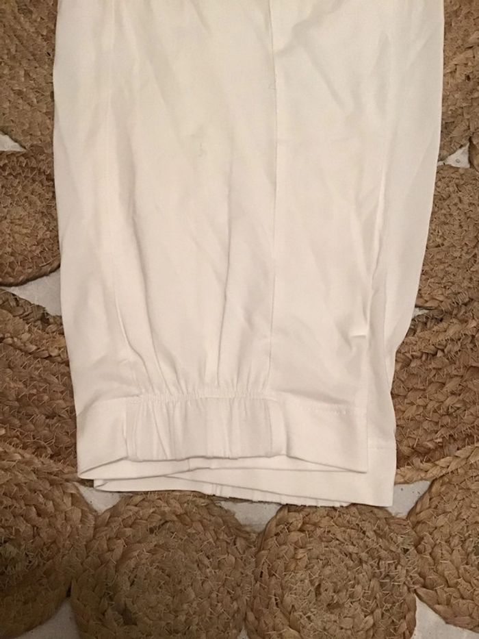 Pantacourt taille 42/44 blanc marque Q’Neel - photo numéro 2