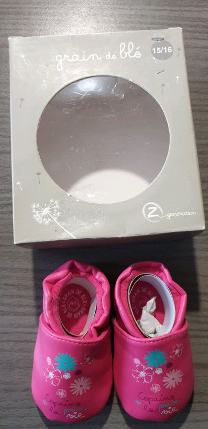 Chaussons taille 15/16 (3/6mois) - photo numéro 2