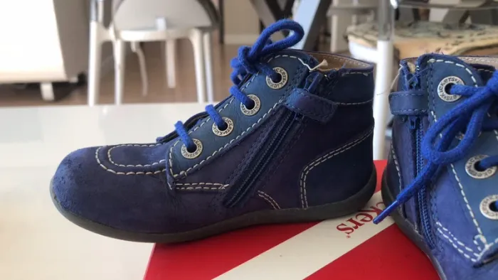 Chaussures montantes Kickers bleu pointure 26 - photo numéro 7
