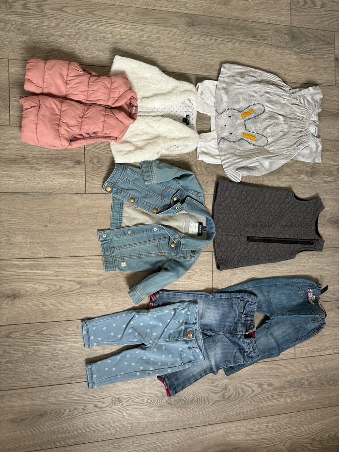 Lot de vêtements