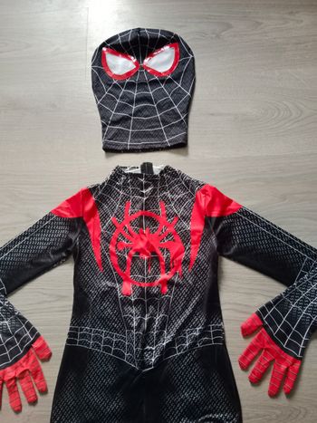 Déguisement spiderman 