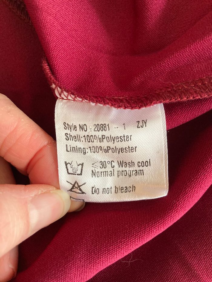 Robe de soirée de maternité rouge bordeaux - photo numéro 7