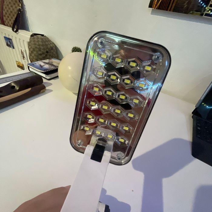 Lampe de bureau solaire - photo numéro 3