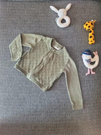 Gilet zippé en mailles fille 3 ans