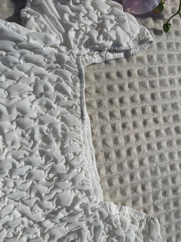 Top blanc texturé manches courtes – XS – Style romantique - photo numéro 3