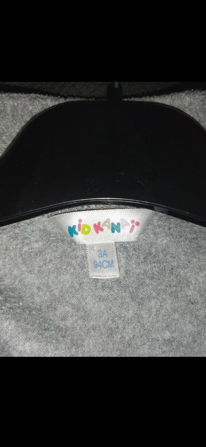 3 ans  kidkanai veste, gilet polaire zippé gris poche en forme de cœur toutes saisons /Excellent état - photo numéro 14