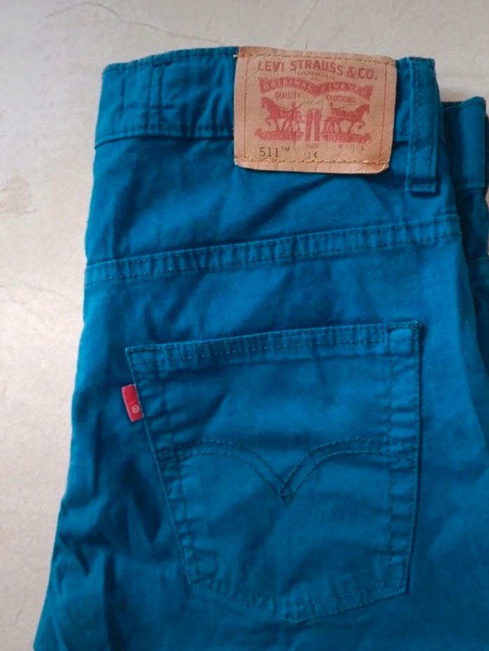 Short Levi's💫bleu💫Taille 14 ans - photo numéro 3