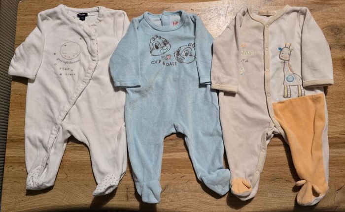 Lot pyjamas x3 polaires bébé 3 mois
