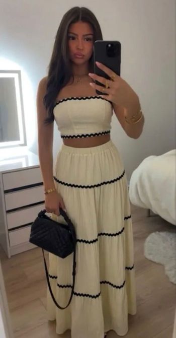 ✨ Ensemble Jupe Longue & Crop Top Crème - Taille S