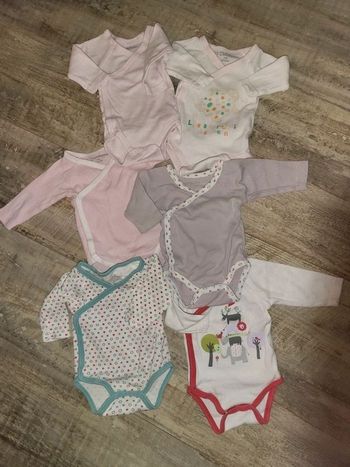 Lot 6 bodies manches longues bébé fille 1 mois très bon état kitchoun