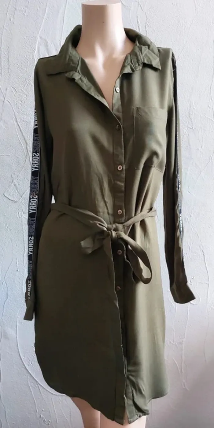 Robe chemise kaki à manches longues Taille S