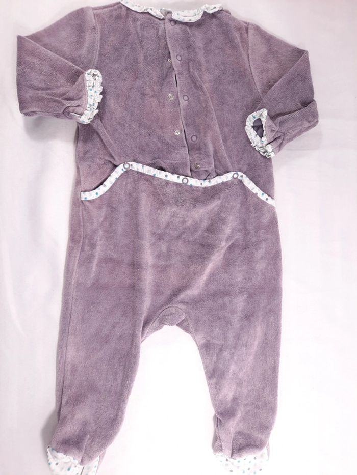 Lot de 4 bodies, 6 mois - photo numéro 10