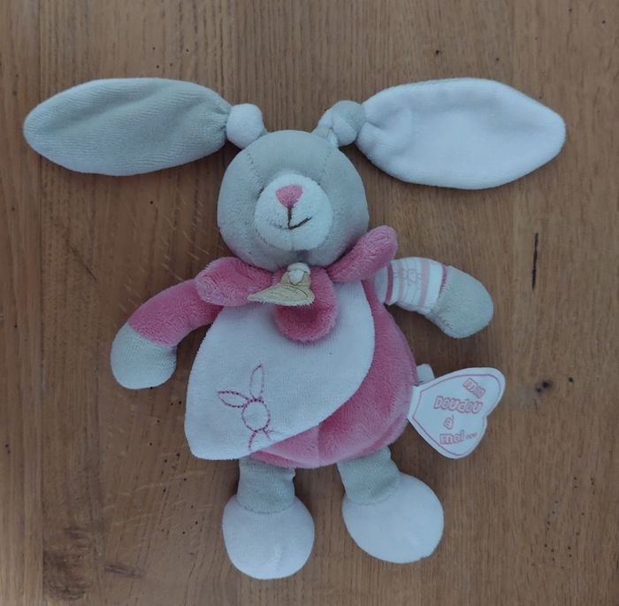 Doudou Lapin Mon doudou à moi - Doudou et Compagnie - photo numéro 2