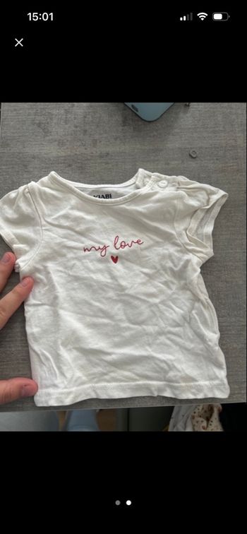 Pull à manches longues (naissance) et tee shirt 1 mois 