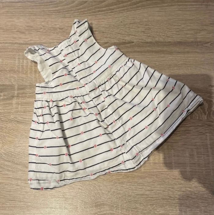 Robe - photo numéro 2