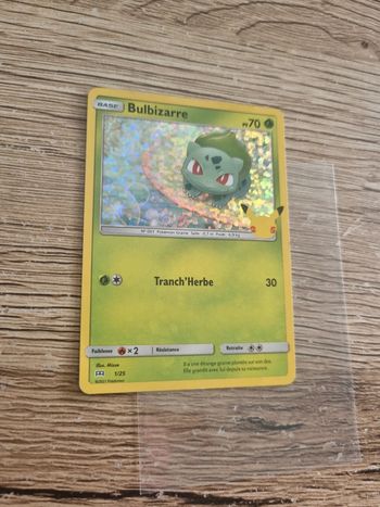 Carte pokémon bulbizarre holo 1/25 année 2021