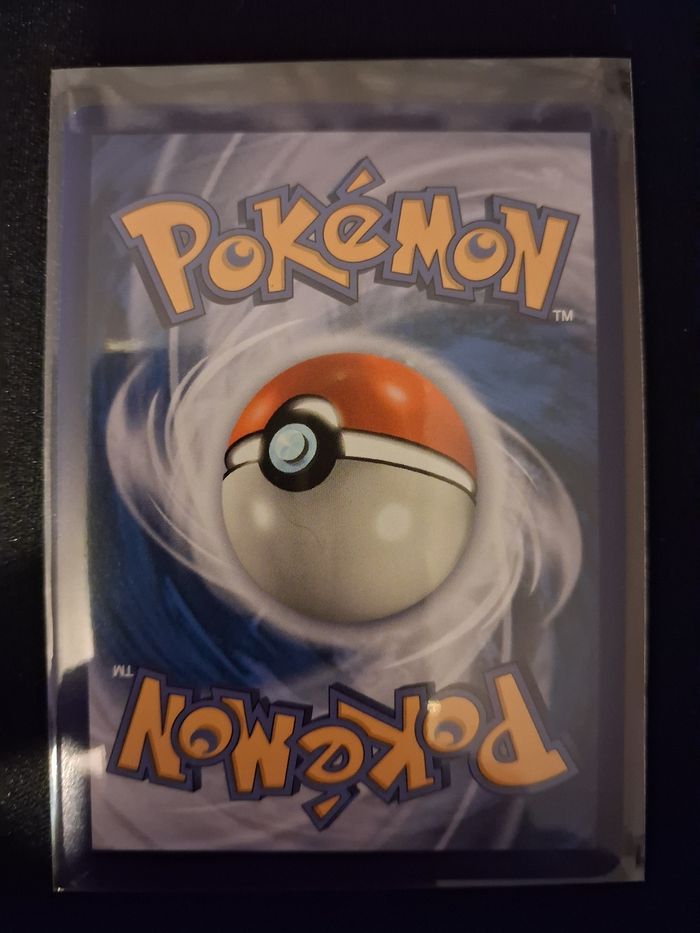 PIKACHU 30ème ANNIVERSAIRE (2026) - photo numéro 2