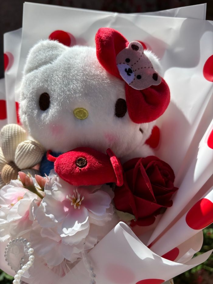 Bouquet fleur Hello Kitty - photo numéro 3