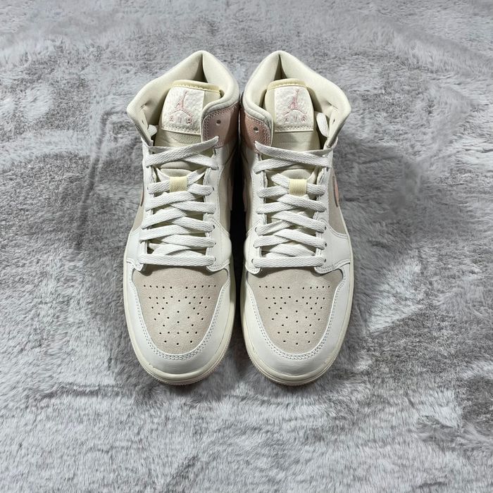 Nike Jordan 1 Mid « Coconut Legend Pink » pointure 42.5 - photo numéro 3