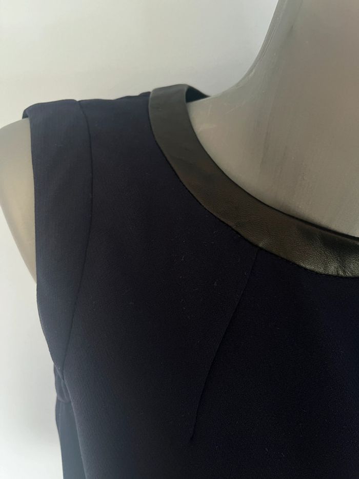 Robe sans manches bleu marine Claudie Pierlot - Taille 36 - photo numéro 2