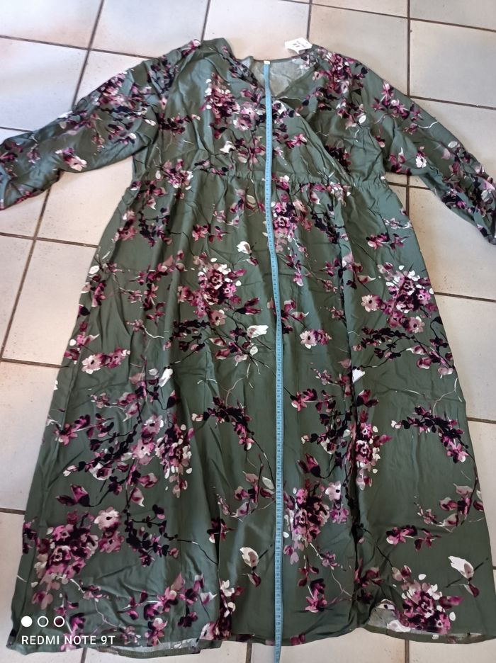 Superbe robe taille 54 / 56 💥 NEUF 💥 spécial grande taille - photo numéro 7