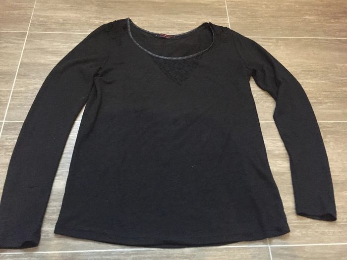 Magnifique pull noir