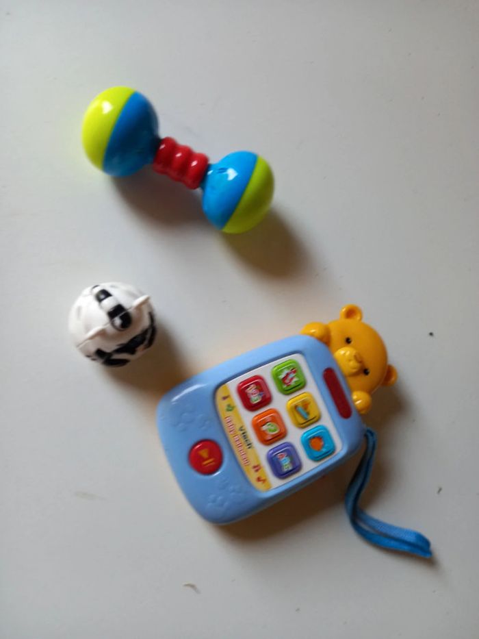 Lot de jouets