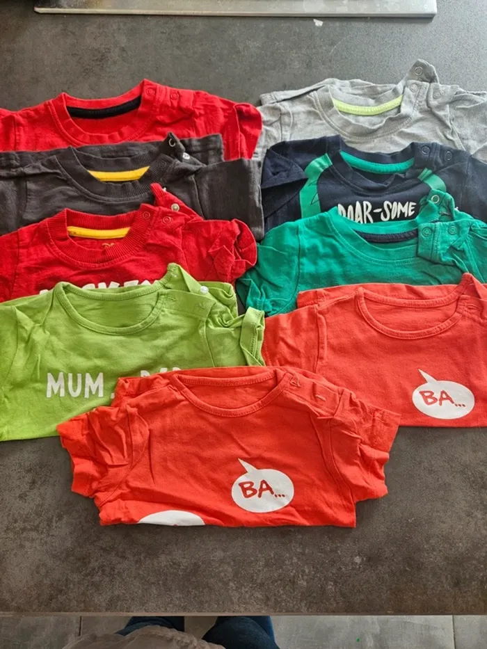 LOT DE 59 VETEMENTS BEBE GARCON 6 MOIS - photo numéro 2