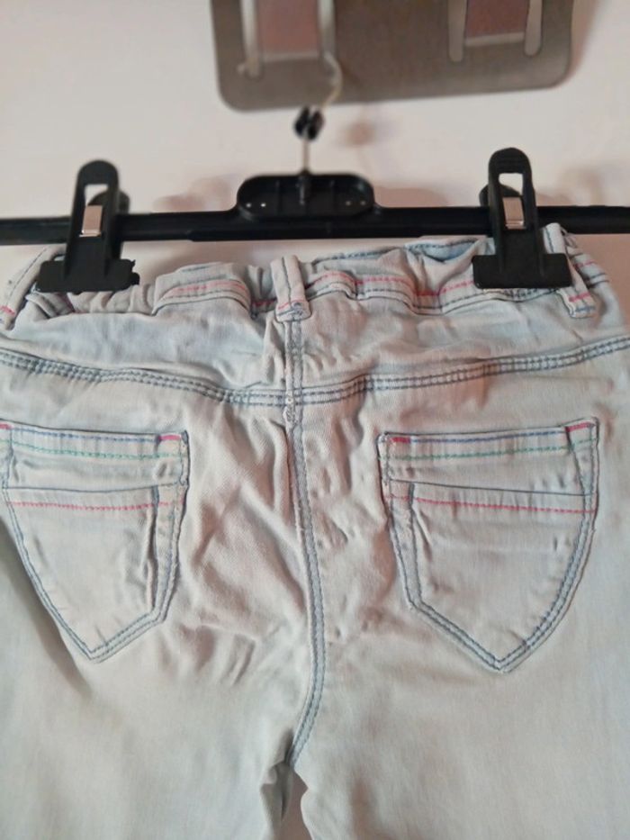 Short en jean bleu clair 4 ans - photo numéro 8