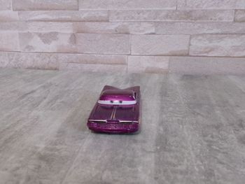 Voiture Disney Pixar Ramone