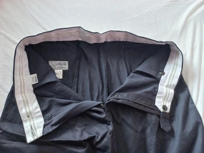 Pantalon neuf taille 96/100 grande taille - photo numéro 3