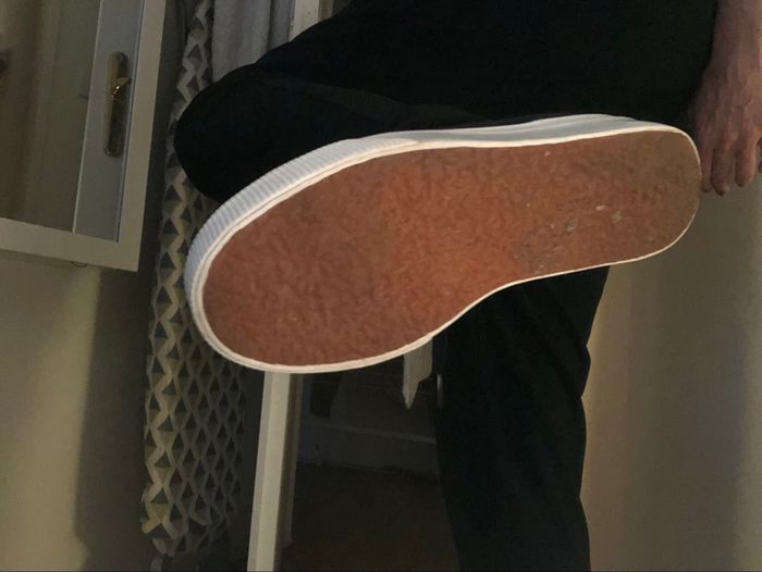 Paire de baskets tennis Superga - photo numéro 2