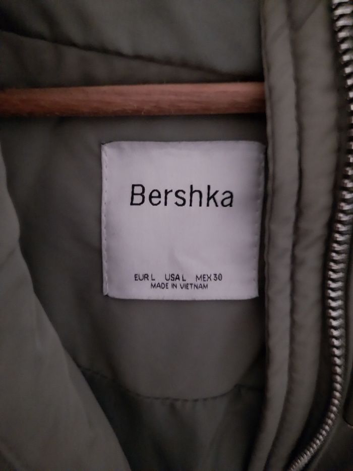 Doudoune Bershka kaki - photo numéro 3