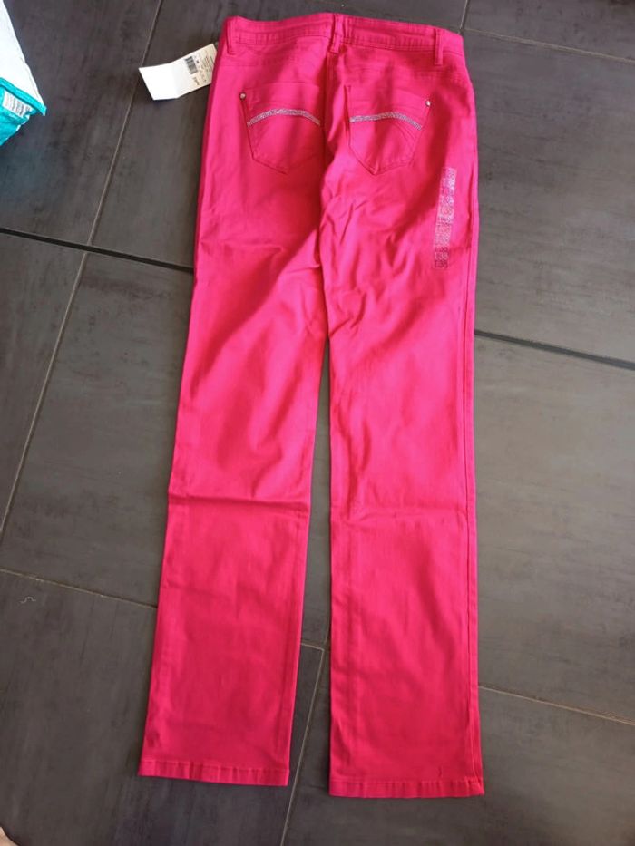 Jean femme taille 38 neuf - photo numéro 3