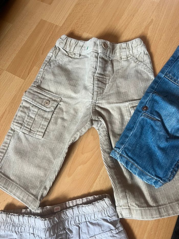 Lot 5 pantalons Garçon taille 12mois - photo numéro 6
