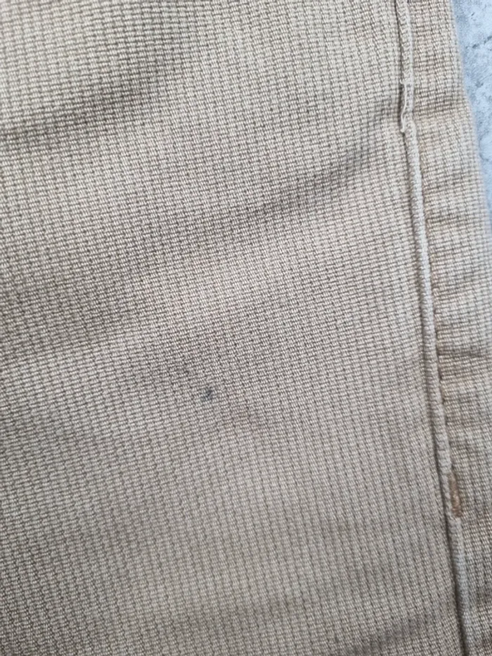 Jean Levi’s 513 Slim Straight en velours – Beige – Taille 34 Femme - photo numéro 9