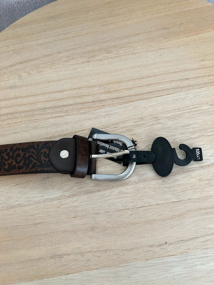 Ceinture en cuir brun taille 105 cm - photo numéro 3