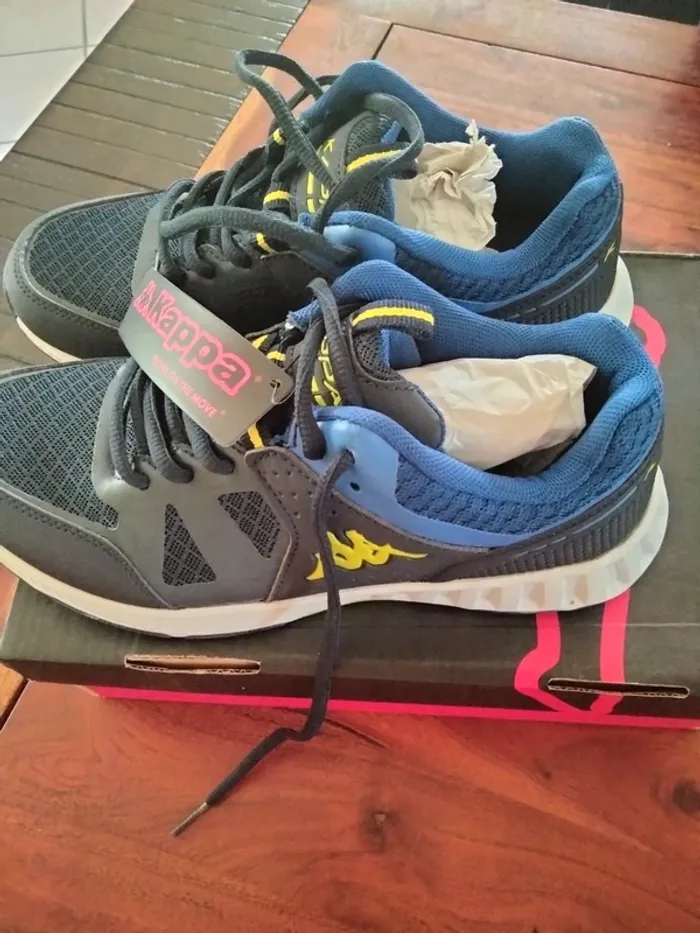 Paire de baskets neuves en 38 kappa - photo numéro 4
