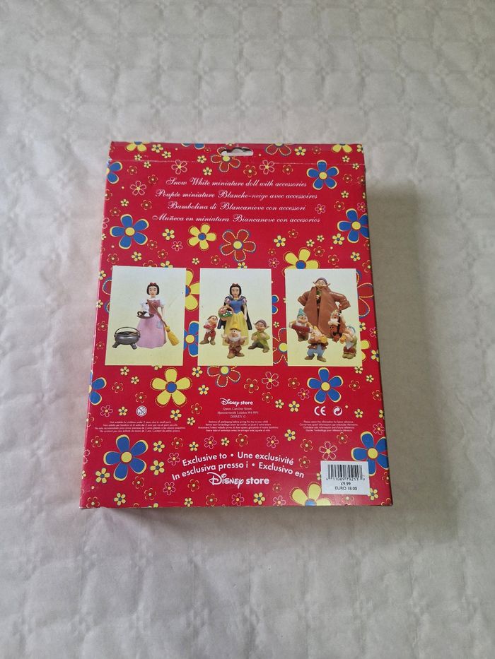 Rare , coffret Disney store  , vintage  , Blanche neige et les 7 nains - photo numéro 4