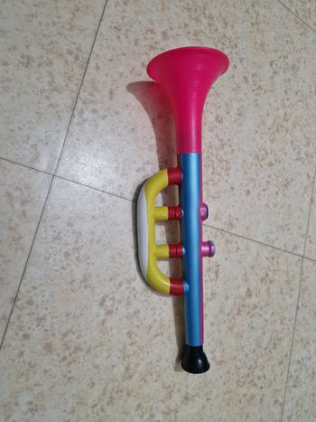 Trompette jouet