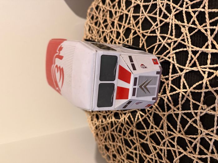 Boite En Metal A Biscuit Gâteau Vendée Camion Citroën Hy